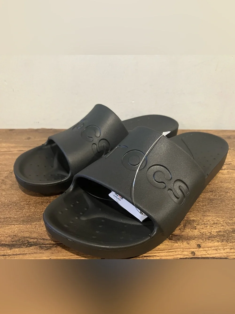 Croc slides